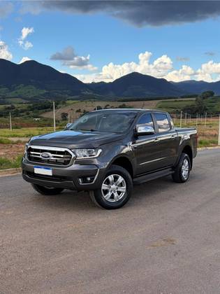 FORD RANGER 3.2 XLT 4X4 CD 20V DIESEL 4P AUTOMÁTICO